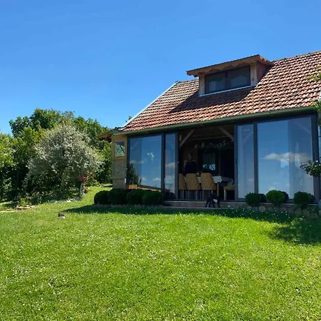 Vakantiehuis Kuca Cerevicki Vidikovac Cerevic